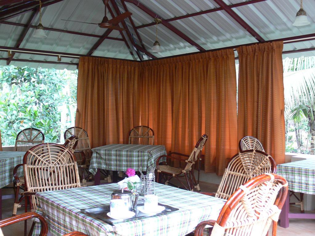 Ganesh Ayurveda Holiday Home Bed And Breakfast Kovalam Εξωτερικό φωτογραφία