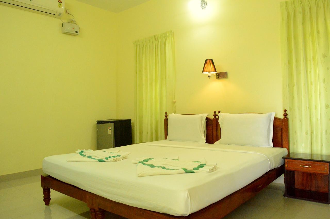 Ganesh Ayurveda Holiday Home Bed And Breakfast Kovalam Εξωτερικό φωτογραφία