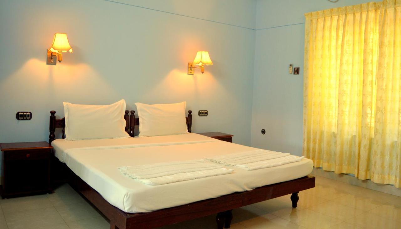 Ganesh Ayurveda Holiday Home Bed And Breakfast Kovalam Εξωτερικό φωτογραφία